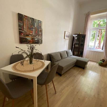 Simon'S Apartment City Centre Будапеща Екстериор снимка